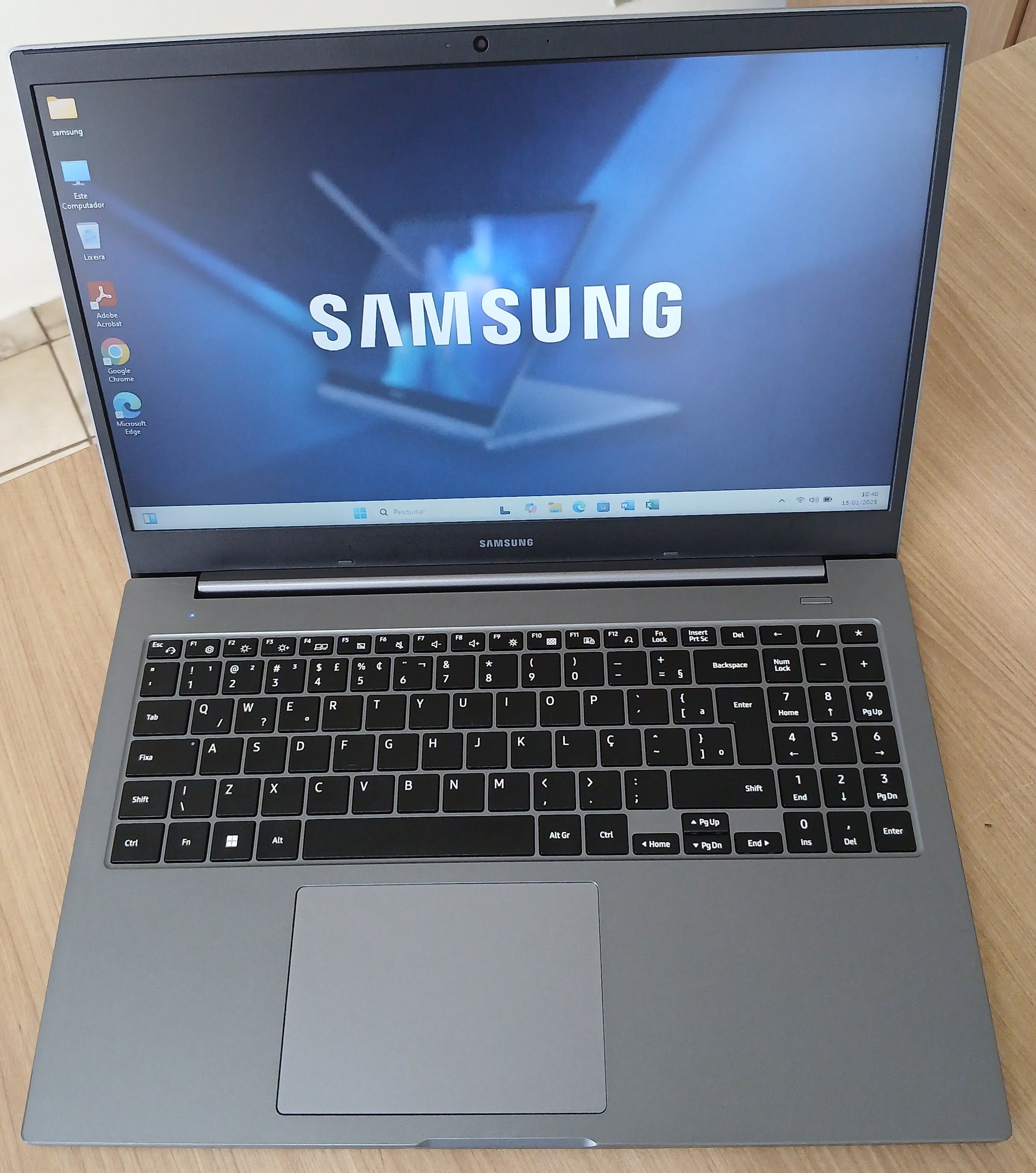 Notebook Samsung NP550DXA- i5-11th NVME 256GB Mem 8GB Tela 15.6