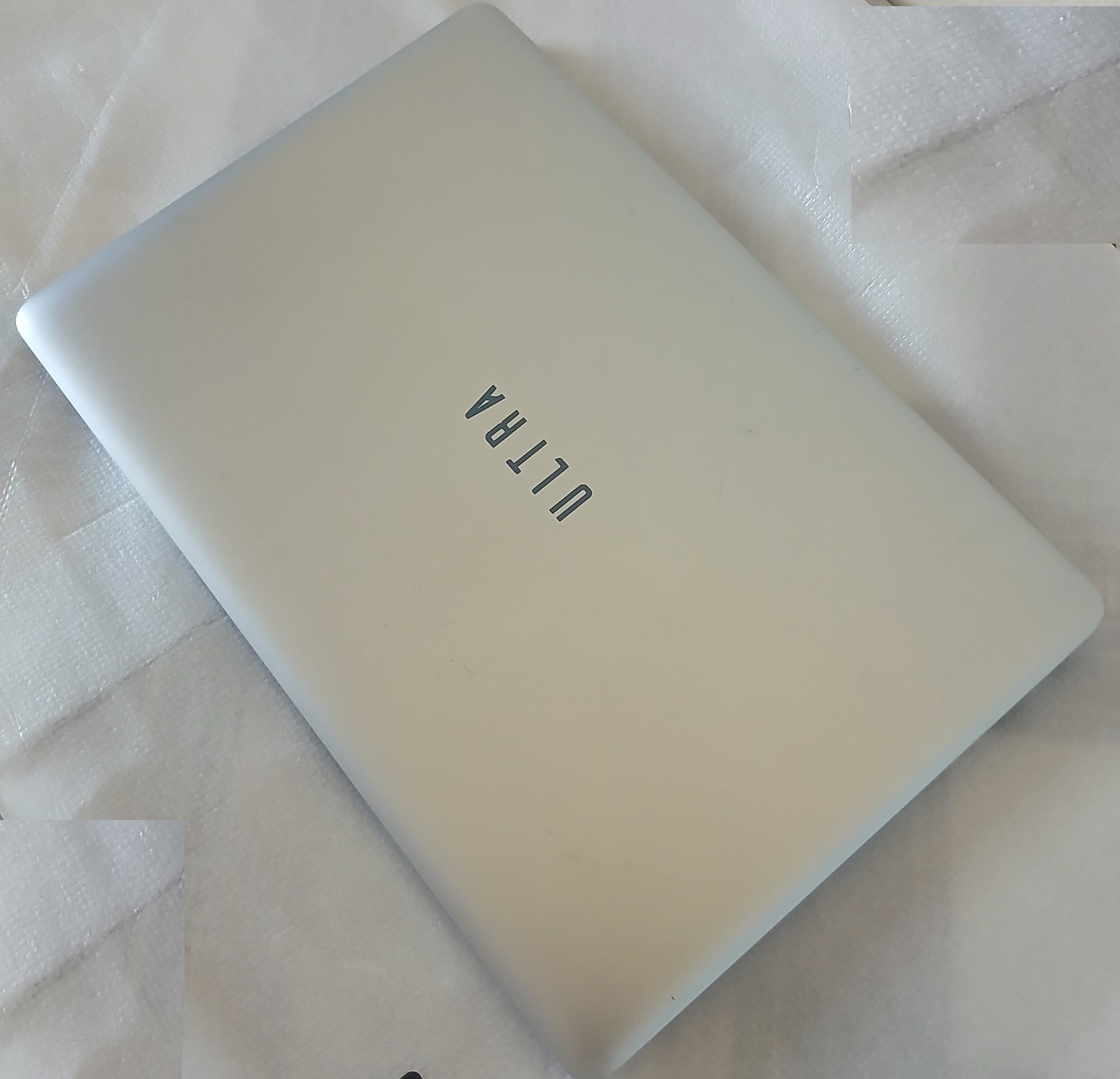 Notebook Ultra i5-5th Memoria 8GB SSD 120GB Tela 14"